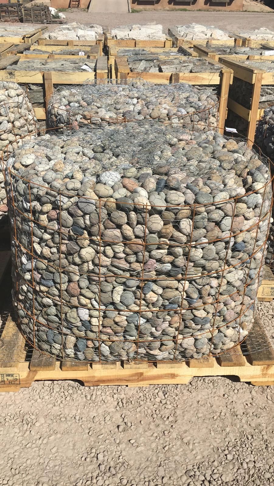 Buff Mexican beach pebble